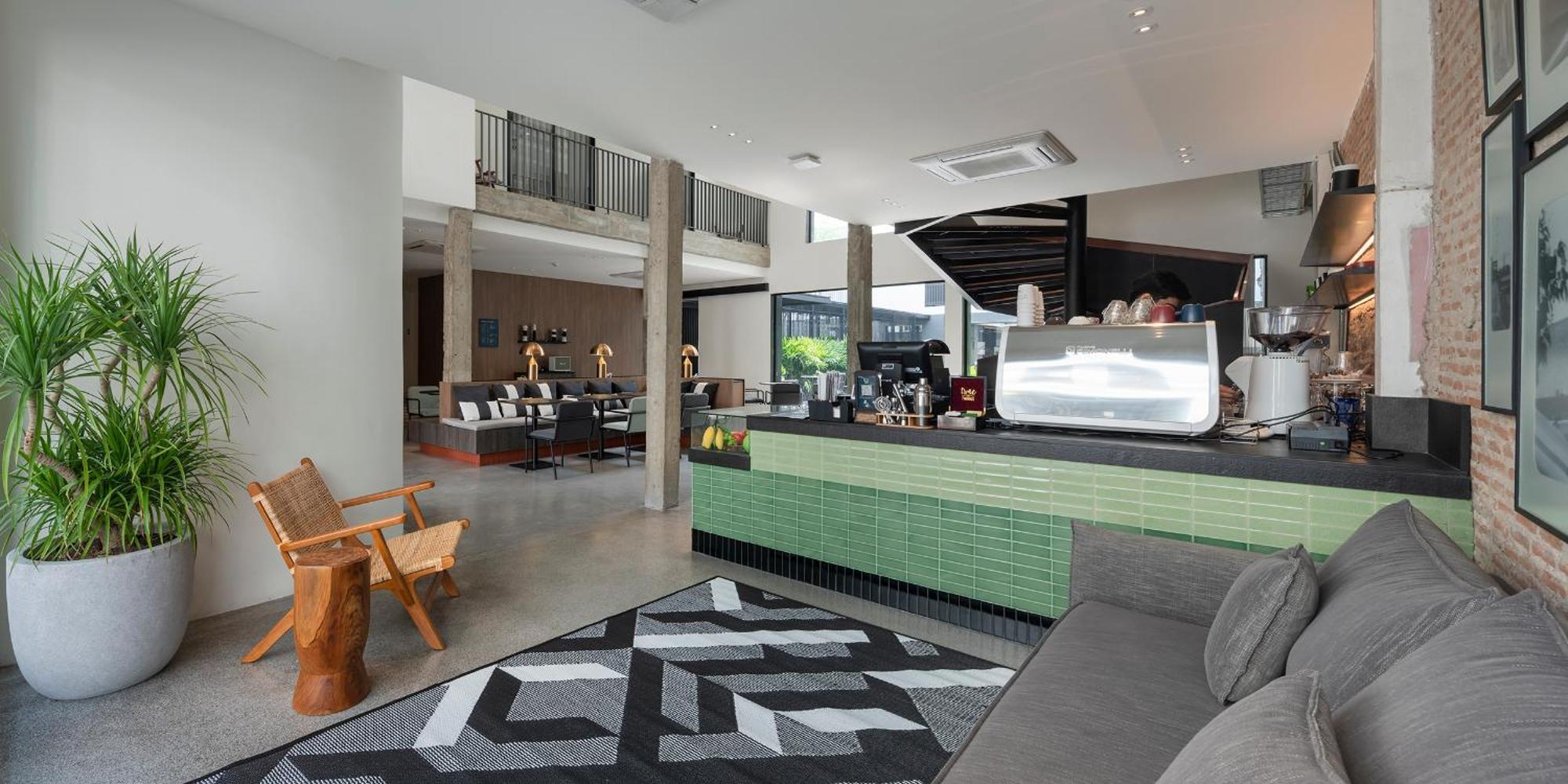 Lilit Bang Lumphu Hotel Bangkok Bagian luar foto